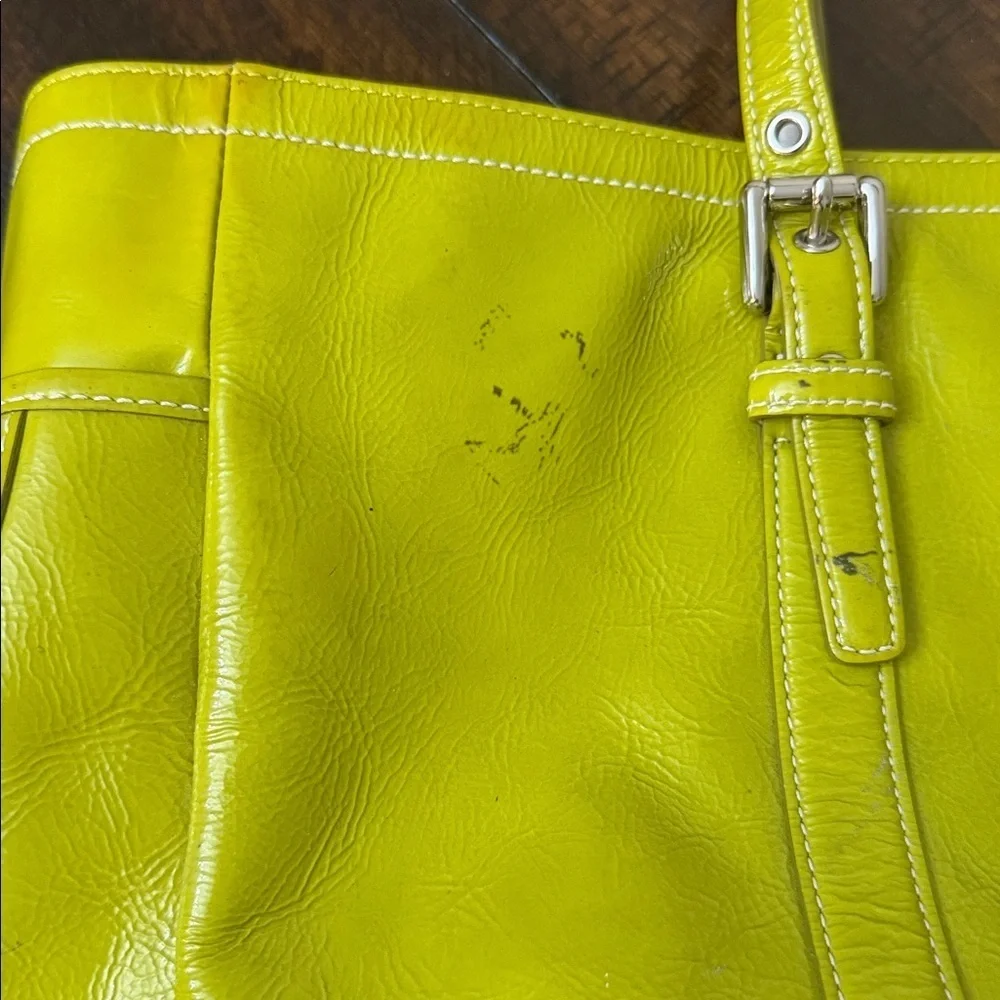 Vintage Coach Lime Green Leather Tote# 9789